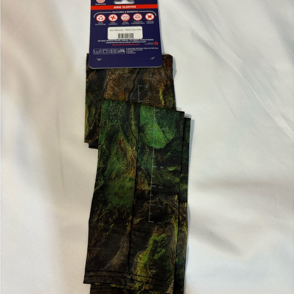 Yukon Outfitters Arm Sleeves men’s camouflage‎ pattern NWT made in USA camo